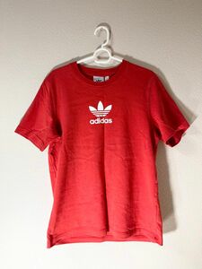 adidas Tシャツ半袖 少し生地厚め