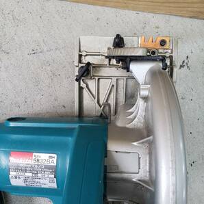 B425 makita マキタ マルノコ 5832BA 190mm 丸ノコ 丸のこ 電動工具 中古 動作品 引き取り可 大阪 1円スタートの画像6