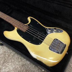 Fender 1972 Mustang Bass/White( fender Vintage Mustang base 1972 year made )[ Niigata shop ][ end of the month SALE!]