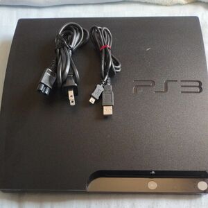 (PS3) 250GB ブラック 地デジパック 本体のみ (電源ケーブルとコントローラーコード付き)