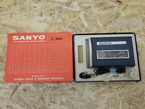  that time thing SANYO ALL-TRANSISTOR MICRO-CORDER MODEL MC-1 Sanyo small size tape recorder open reel recorder box attaching Showa Retro 