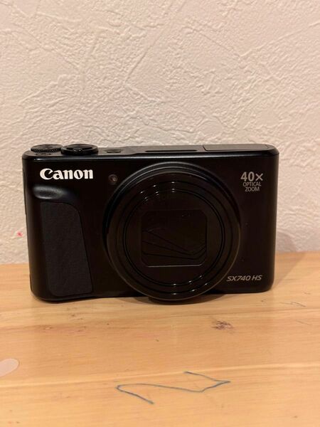 【極美品】Canon PowerShot 740hs