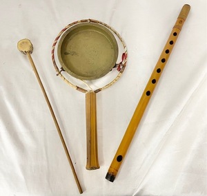 阿波踊り 楽器２点セット 笛 摺り鉦 チャンチキ 当たり鉦 バチ 清掃無 ジャンク 夏祭り レトロ 時代物 楽器 鳴り物 鉦鼓 鐘 かね 鉦 