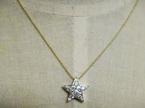 美品 ネックレスペンダンットップ K18WG ダイヤ0.5ct スター 星 チャーム パヴェダイヤ