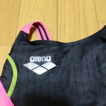 美品 ハイカット nux-f ARN-1011WH SSサイズ 競泳水着 光沢 ブラック×ピンク arena アリーナ ニュークスF fina承認 送料無料 匿名配送_画像3