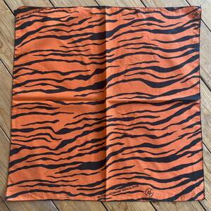  free shipping Vintage Tiger duck bandana Made in USA HAV-A-HANK total pattern . black orange America stock miscellaneous goods Vintage A1005