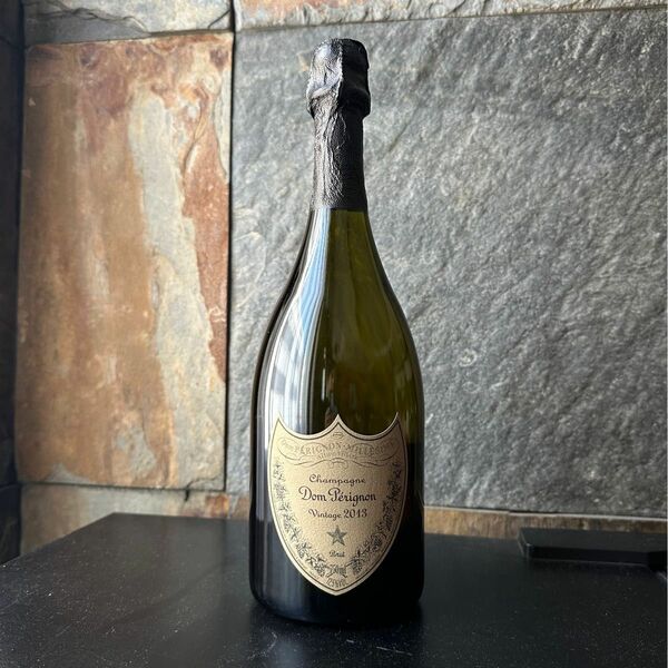 ドンペリニヨン Dom Perignon 2013 未開栓　セラーにて管理中