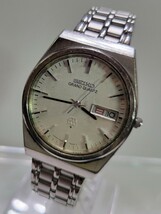 ★ヴィンテージ腕時計★SEIKO セイコー GRAND QUARTZ グランド クォーツ 9943-8000 デイデイト シルバー メンズ 腕時計_画像1