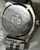 ★外観美品★ゆうパケット配送★TAG HEUER タグ ホイヤー フォーミュラ1 WA1210 プロフェッショナル 200M防水 メンズ クォーツ 腕時計_画像3