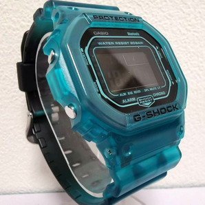 極美品 CASIO G-SHOCK DW-B5600G-2JF クリア ブルー デジタル クオーツ 腕時計■Gショック 箱など付属品ありの画像3