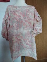 着物リメイク　チュニック　七分袖　塩沢紬　薄ピンク色　ふっくら袖_画像3
