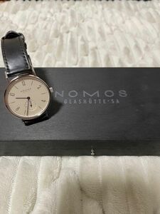 Nomos ノモス　タンジェント　35mm TN1A1W2 時計