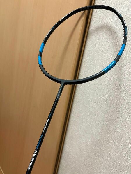 BabolaT バボラ バドミントン ラケット サテライト 6.5 エッセンシャル バドミントンラケット