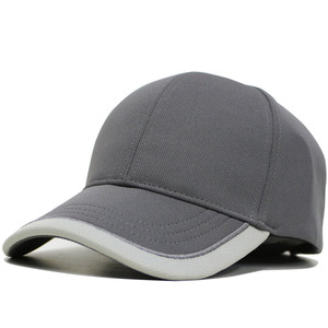  hat . person cap . middle . measures walking running Golf hat fishing gardening cool CAP Club Serie D gray plain 