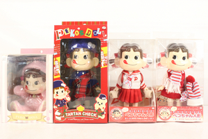 [to luck ] unopened equipped Fujiya FUJIYA Peko-chan doll 4 point set 2005 2006 2008 2019peko doll seven eleven LCZ01LLL80