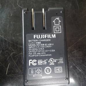 FUJIFILM BATTERY CHARGER バッテリー充電器 バッテリーチャージャー BC-45B 富士フィルムの画像3