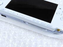 SONY　PSP-3000　ほぼ未使用　SONY　携帯ゲーム機　プレステ　パールホワイト_画像5