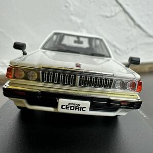 日産 セドリック バン deluxe（1995）1/43 DISMの画像2