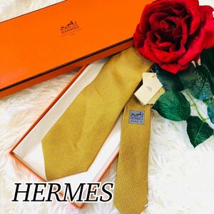 HERMES エルメス メンズ 男性 紳士 ネクタイ ブランドネクタイ 総柄 イエロー 黄 結婚式 ビジネス 新品未使用 タグ付き 剣先 8.2cm