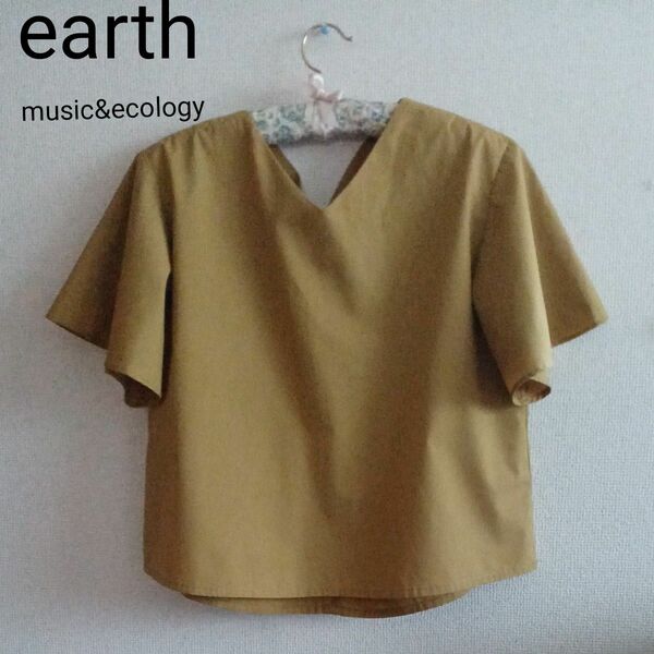 earth　music&ecology　半袖ブラウス　size　F