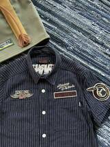 超美品 Indian Motocycle インディアンモトサイクル 刺繍プリントワッペン加工 豪華刺繍ステッチ生地 半袖シャツ sizeM ダークネイビー_画像6