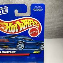 ☆ホットウィール☆ '65 フォード　マスタング　カードシワあり　Hot Wheels _画像5