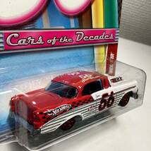 【Walmart限定】☆ホットウィール☆ '56 シェビー　ベルエア　Cars Of The Decades Hot Wheels _画像4