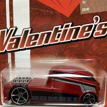 【Walmart限定】☆ホットウィール☆ コンビー　VALENTINE’S Hot Wheels _画像1