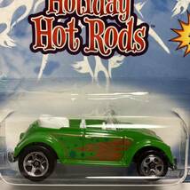 【Walmart限定】☆ホットウィール☆ フォルクスワーゲン　ビートル　ホリデー　ホットロッド　Hot Wheels _画像1