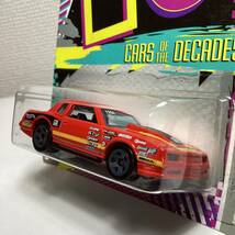 【Walmart限定】☆ホットウィール☆ '86 シボレー モンテカルロ　SS Cars Of The Decades Hot Wheels _画像3