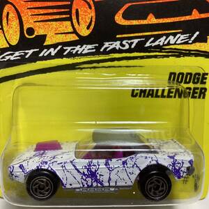 * Matchbox * Dodge Challenger white MATCHBOX