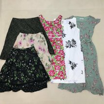 ■LAURA ASHLEY ローラ アシュレイ 6点 まとめ売り ワンピース スカート ノースリーブ 花柄 レディース サイズ7.9.13 /1.1kg■_画像1