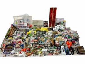 ■FISHING GEAR 釣り道具 まとめ売り 浮き／ライン／ハリ等 未使用長期保管品あり 中古品あり ジャンク品扱い /7.87kg■