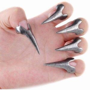 * postage 120 jpy * gothic * taste . false nails * metallic silver 