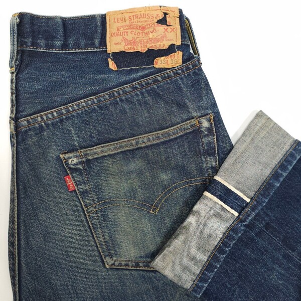 米国製Levi'sリーバイス☆501XXヴィンテージ復刻33ジーンズ ジーパンデニムパンツBIG-EビッグE赤耳ボタン裏555バレンシアUSAアメリカメンズ