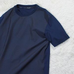 大きめ シャドーチェック 《BLACK LABEL CRESTBRIDGE》 シアサッカーTシャツ (M) ネイビー 革タグ 切り替え ドッキング 紺 Tシャツ 