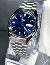 【新品・未使用】SEIKO セイコー 正規品 腕時計 SEIKO5 セイコー5 オートマチック 自動巻き 防水 アナログ カレンダー ステンレス ブルー _画像4