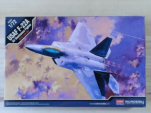 アカデミー 1/72 F-22A 12423
