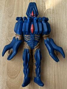 ◇ウルトラマン ゼロ ウルトラ怪獣 ダークゴーネ 中古 ソフビ フィギュア 食玩 バンダイ 対決シリーズ ソフビ人形 ウルトラヒーロー