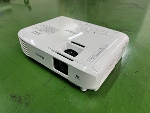 再出品　ＥＰＳＯＮ　プロジェクター　ＥＢ－Ｘ０６（４）　難あり　ジャンク扱い