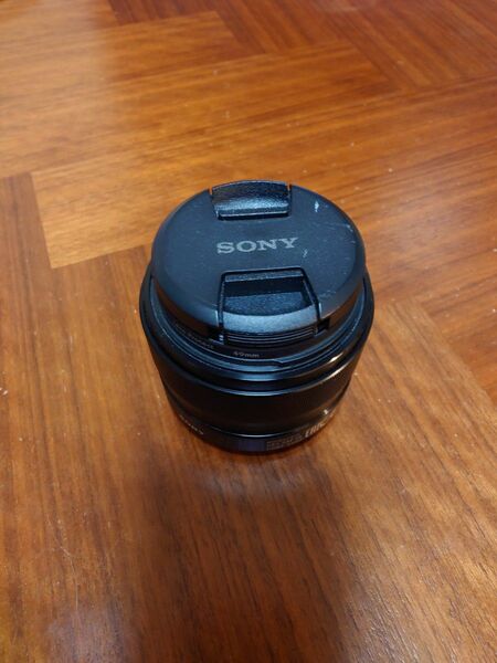 SONY ソニー 単焦点レンズ　35mm sel35f18