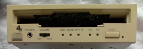 YAMAHA CDR100 内蔵型 蓋無 通電のみ動作未確認
