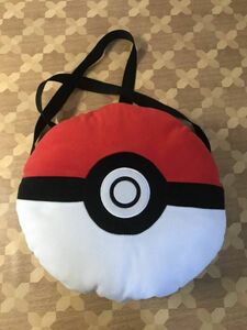 未使用保管品 ポケットモンスター　ポケモン　めちゃでかぬいぐるみリュック　～モンスターボール～ 2402m64