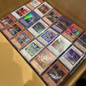  Yugioh карта много продажа комплектом 6000 листов и больше 1 иен распродажа очень редкий и больше часть есть обычный знак редкость ②