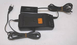 SONY ビデオカメラ用 ACパワーアダプター バッテリー充電器　AC-S15 　動作品