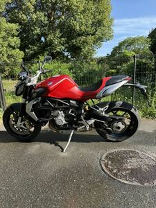 MV Agusta ブルターレ800