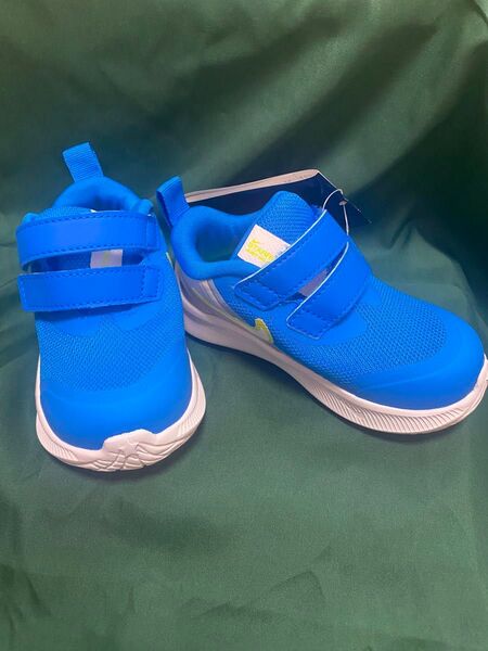 未使用品 NIKE ナイキ STAR RUNNER スターランナー3TDV 13cm