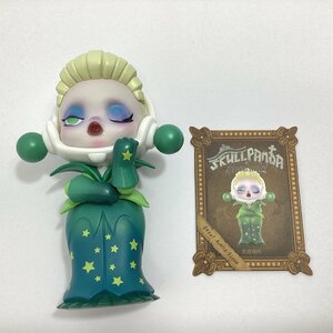 POP MART　SKULLPANDA × THE ADDAMS FAMILY シリーズ　GREAT AUNTIE SLOOM　全高約9cm　ポップマート　スカルパンダ　アダムスファミリー