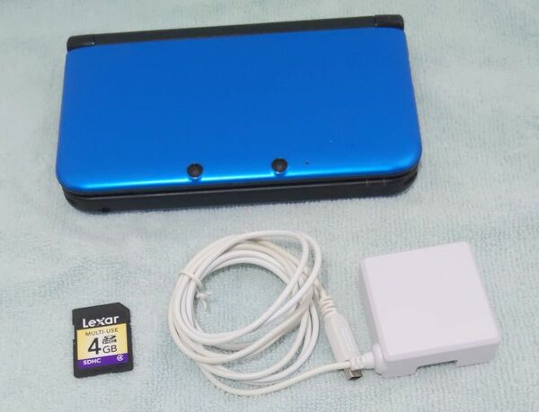 ニンテンドー 3DSLL　ブルー+社外品充電器、SD ジャンク品