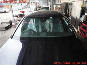 2UPJ-93091195]BMW アクティブハイブリッド5(AH5)(FZ35)（F10）フロントガラス 中古